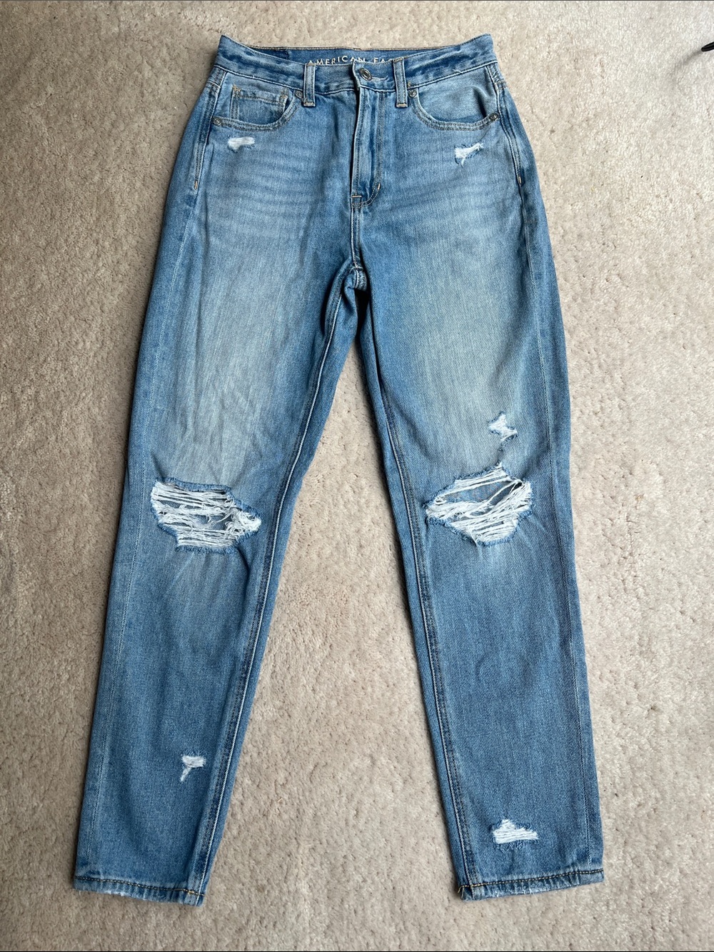 American Eagle Outfitters Light Blue Distressed Mom Jeans